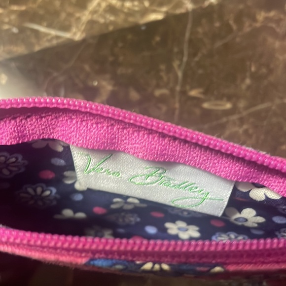 Vera Bradley Zip ID Case in Retired Boysenberry Pattern - Picture 4 of 5